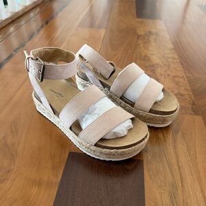 Universal Thread Kimmie Blush Strappy Sandals Espadrille Platform
